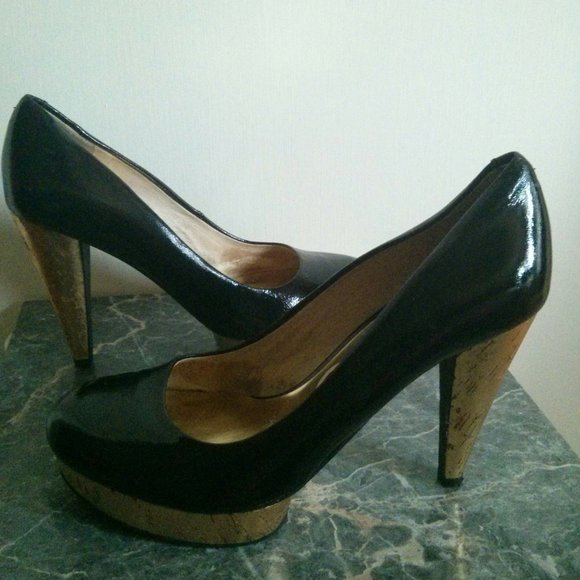 Patent Black & Gold Cork Platform Heels Size 6.5 - Picture 5 of 16